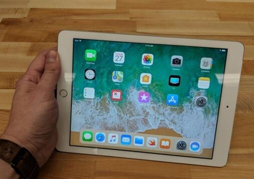 对比上代：9.7寸新iPad到底提升了啥？很超值