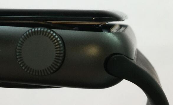 Apple Watch 2电池故障问题爆发：苹果3年内免费维修