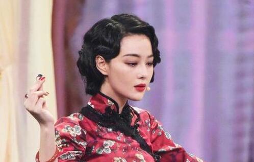 张馨予谈婚后首秀表现不佳:问题很多 会继续努力