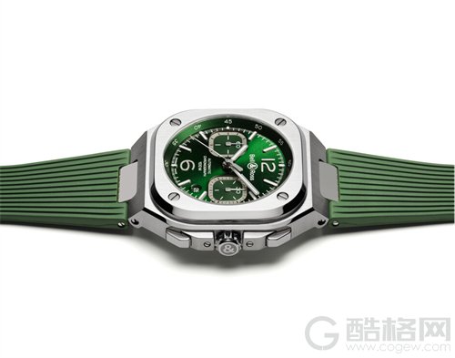  Bell & Ross柏莱士推出全新 BR 05 CHRONO GREEN STEEL 计时表！