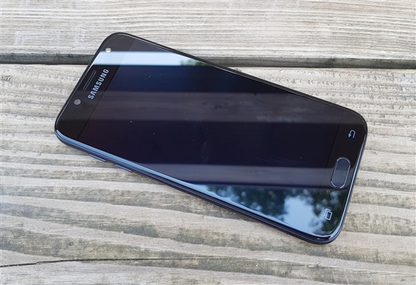 三星曝入门新机Galaxy J4：预装安卓8.0