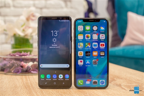 全面屏旗舰大碰撞！三星S9/iPhone X真机对比