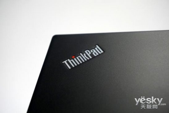 经典12寸小黑新飞跃 ThinkPad X280评测