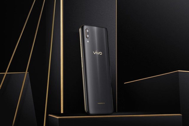 尽显时尚魅力 vivo X21黑金版明天预约 