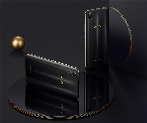 vivo X21黑金版
