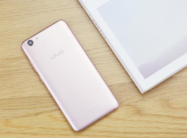 vivo Y71