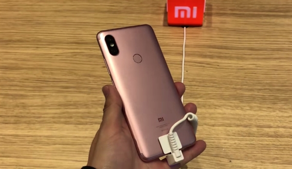 手环3或红米S2?小米预告新品:线索“S”引人遐想