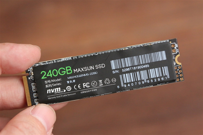 459元！铭瑄复仇者NM5 240GB评测:低价不低质的NVMe SSD