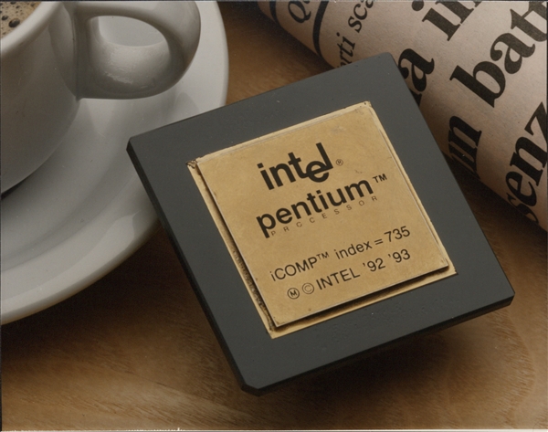 你肯定没见过!这就是Intel史上首款产品:3101 SRAM