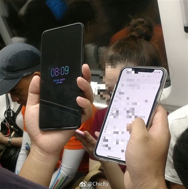 vivo APEX量产版曝光：没有刘海、弹窗式前置镜头