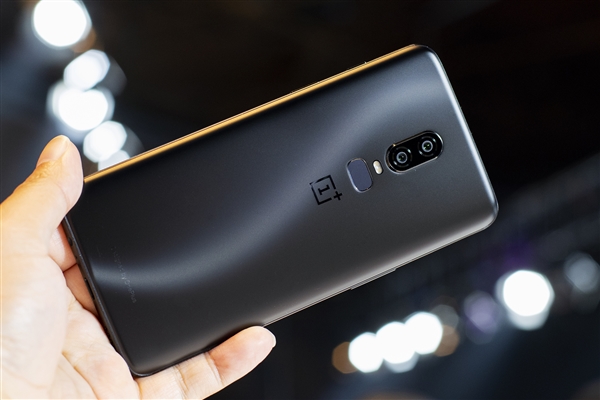 3199元起售 一加6图赏：颜值出众