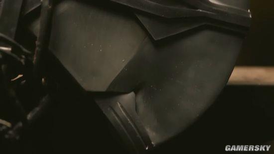 武器人间打造《复联3》雷神新武器 锤飞“灭霸”