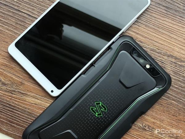 同样是旗舰配置 为什么游戏手机玩游戏要流畅些