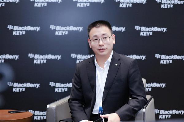 黑莓：下半年将推全面屏手机 未来占据至少3%-5%的高端市场