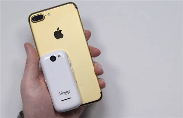 1400元！2.45寸最小安卓手机众筹火热：指纹/防水/NFC齐全