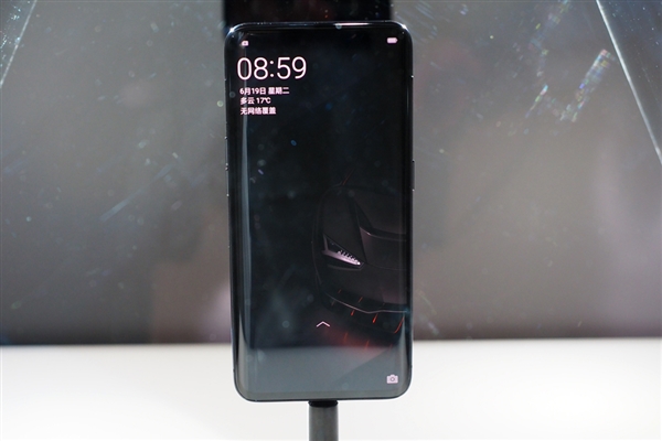 这就是OPPO Find X兰博基尼版：充满电仅需35分钟