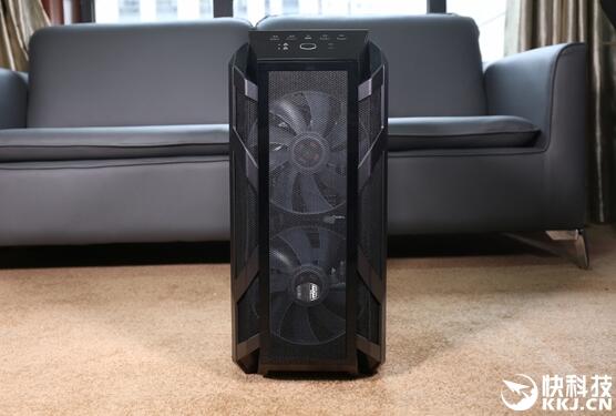 酷冷至尊MasterCase H500M机箱图赏：两个大风扇惹眼