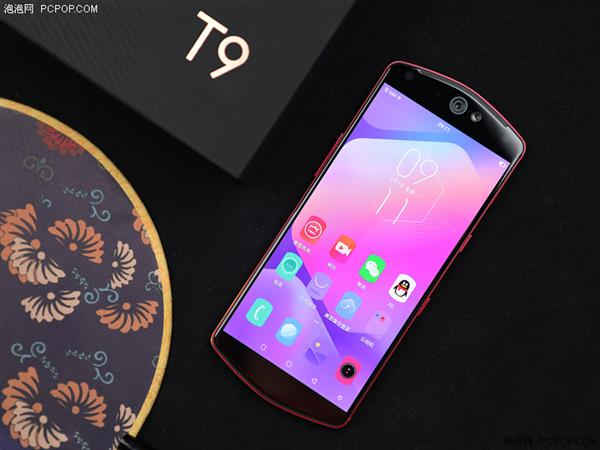 美图T9上手：好看的美千篇一律 属于你的只有一款