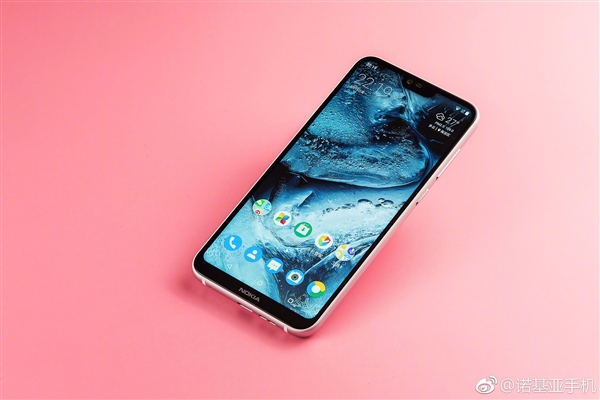诺基亚X6极地白正式开售：1699元