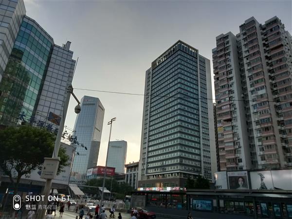 魅蓝6T上手：颜值拍照体验超越同级产品