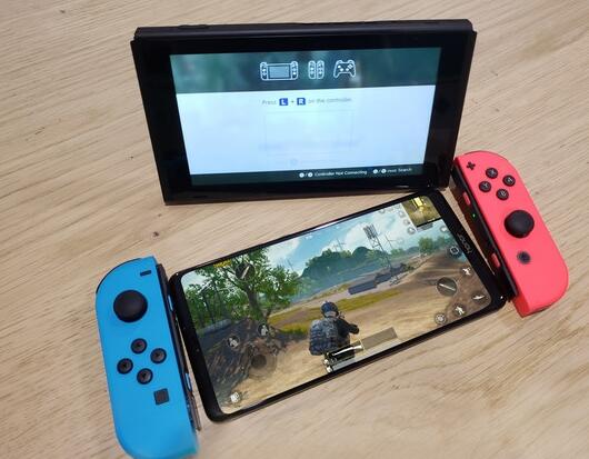 荣耀Note 10谍照曝光：对比任天堂Switch 大屏游戏怪兽？