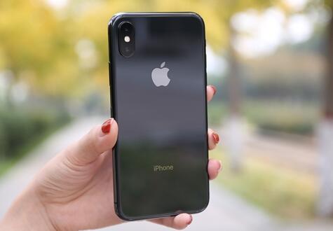 美国用户追捧二手iPhone X：这价格也不便宜