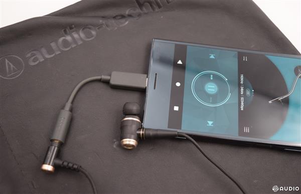 两款USB Type-C音频转换器体验：HTC完败