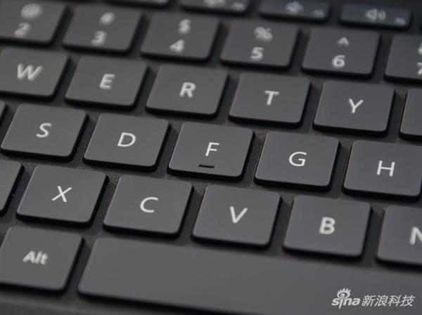 2988元起 国行Surface Go上手：能否一机统天下？