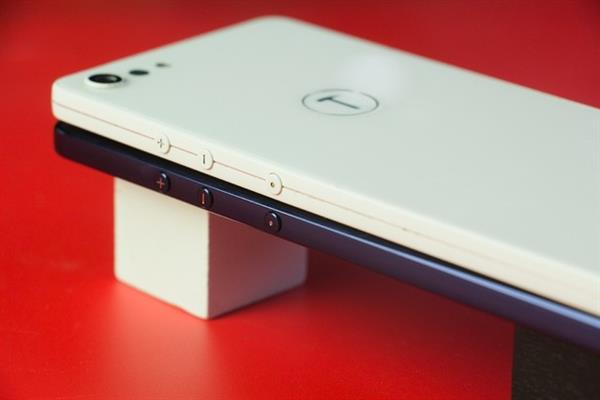 坚果Pro 2S上手：用软件重新定义硬件