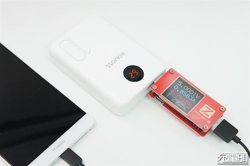 国产20650电芯正式登场 罗马仕OM10移动电源拆解