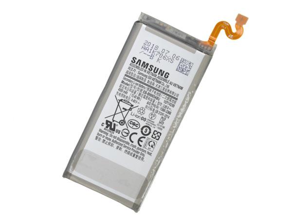 三星Note9详细拆解：碳纤液冷系统揭秘
