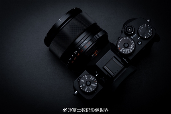 富士发布APS-C半幅新无反X-T3：30张连拍、可录4K 60P视频