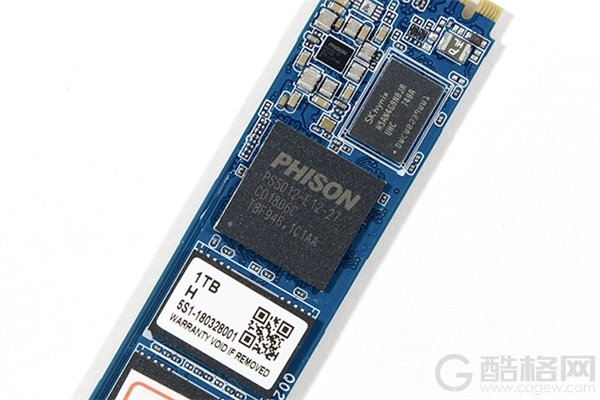群联宣布PS5012-E12主控投产：20+款SSD要用