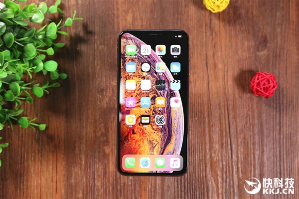 iPhone XS Max开箱图赏：双卡终于完美