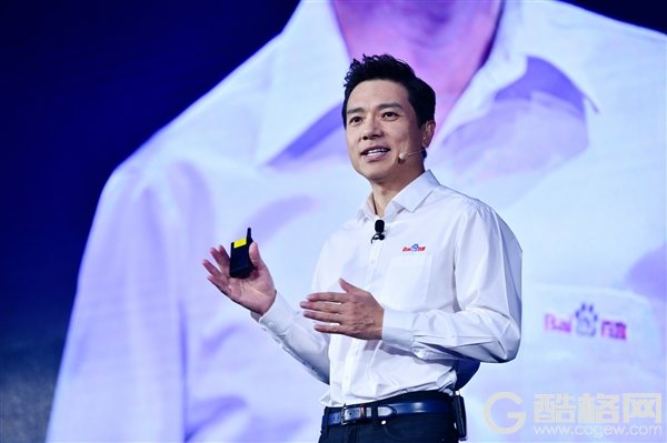 李彦宏：百度接管红绿灯 将减少30-40%等待时间