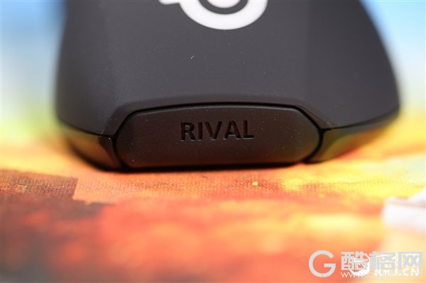 带OLED显示屏 赛睿Rival 710游戏鼠标开箱