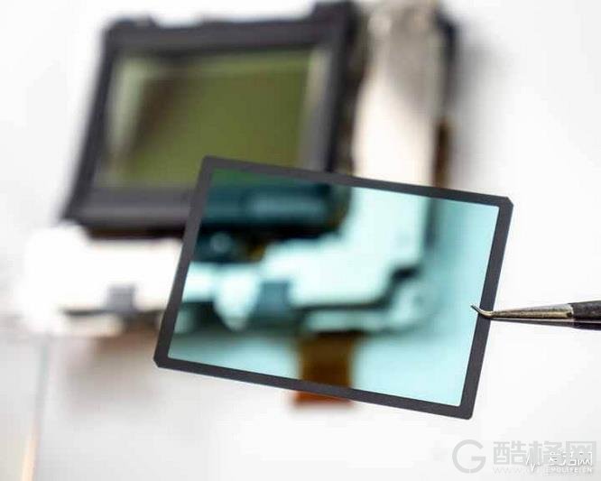 尼康Z6微单拆解：便宜Z7一千美元 机身无缩水