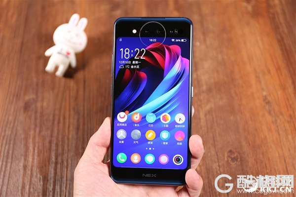 vivo NEX双屏版首发开箱：前后双屏惊艳