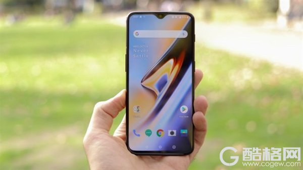 一加6T迈凯伦版发布：10GB内存/30W快充、699美元
