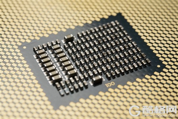 Intel终于要挤出10nm 智能驾驶企业却纷纷选择28nm