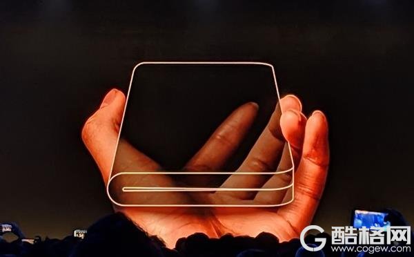 2019年手机八大趋势：四摄、挖孔、折叠、10GB内存等