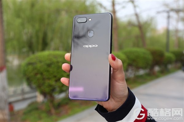 OPPO R15全面推送ColorOS 5.2.1正式版：AI智能全新升级