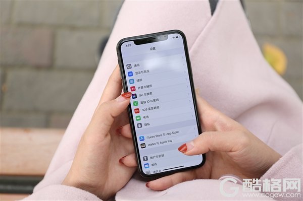 iPhone一降价 中国消费者就乖乖地出手了
