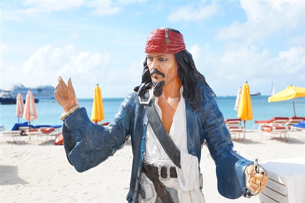 迪士尼无意重启《加勒比海盗》：全球影迷叹息