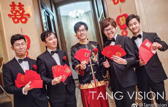 前《Dota》世界冠军“酒神”大婚 王思聪到场当伴郎