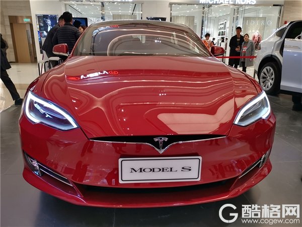 特斯拉停售标准续航版Model S 国内官网也已下架