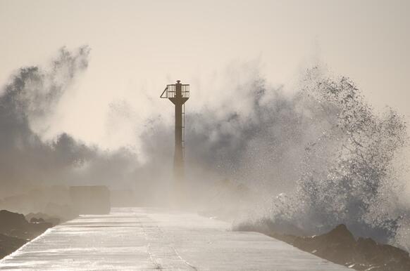 核污染灾情？海贝思引发日本多地洪水：福岛核污染物被洪水冲走