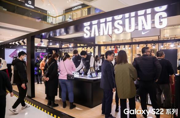 打卡沈阳三星Galaxy S22系列新品上市快闪体验店 尽情体验三星黑科技